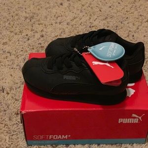Toddler boy Puma sneakers
